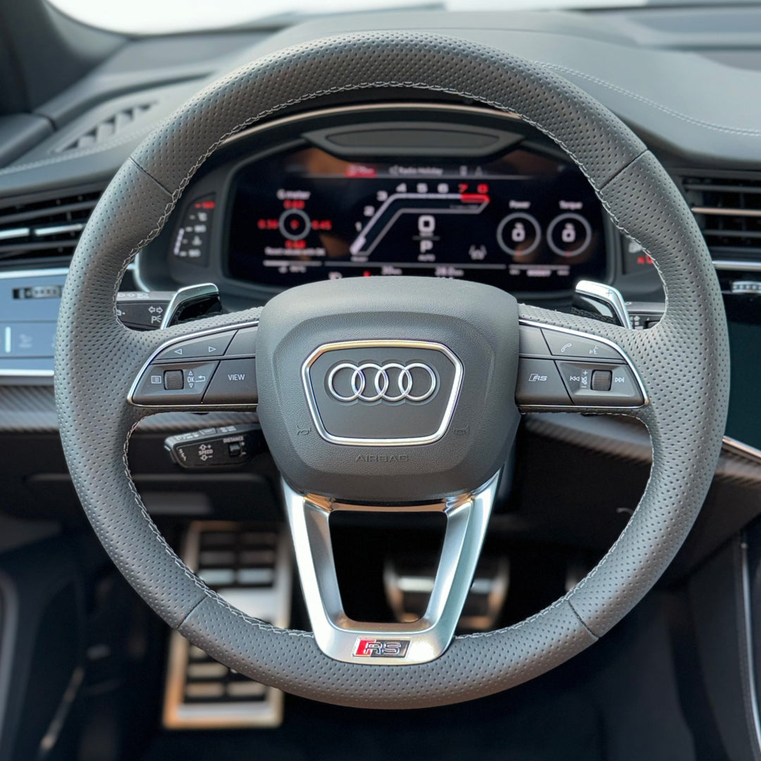 AUDI RSQ8 2023