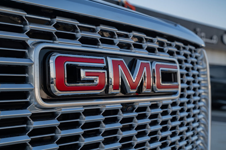 GMC YUKON DENALI V8 6.2L A/T PTR 2023