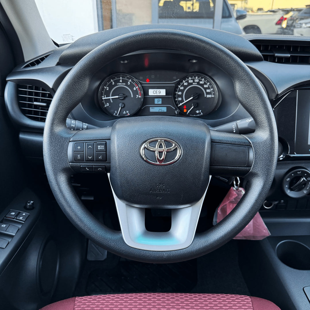 TOYOTA HILUX 2.7L 4WD DLX-G D/C A/T PTR 2024