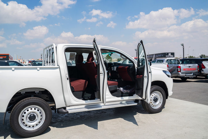 TOYOTA HILUX 2.7L 4WD DLX-G D/C A/T PTR 2024