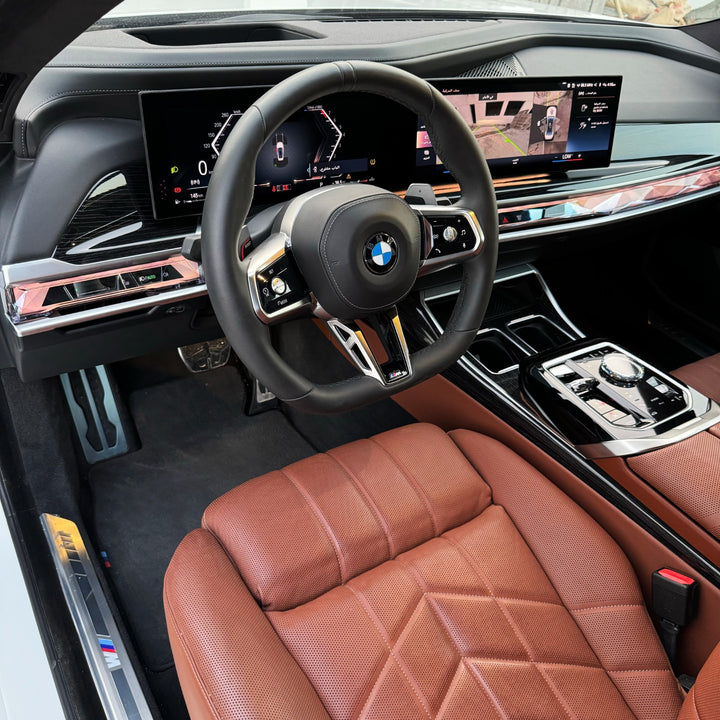 BMW 735i M COMPETITION 2023