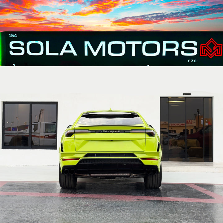 LAMBORGHINI URUS S 2022