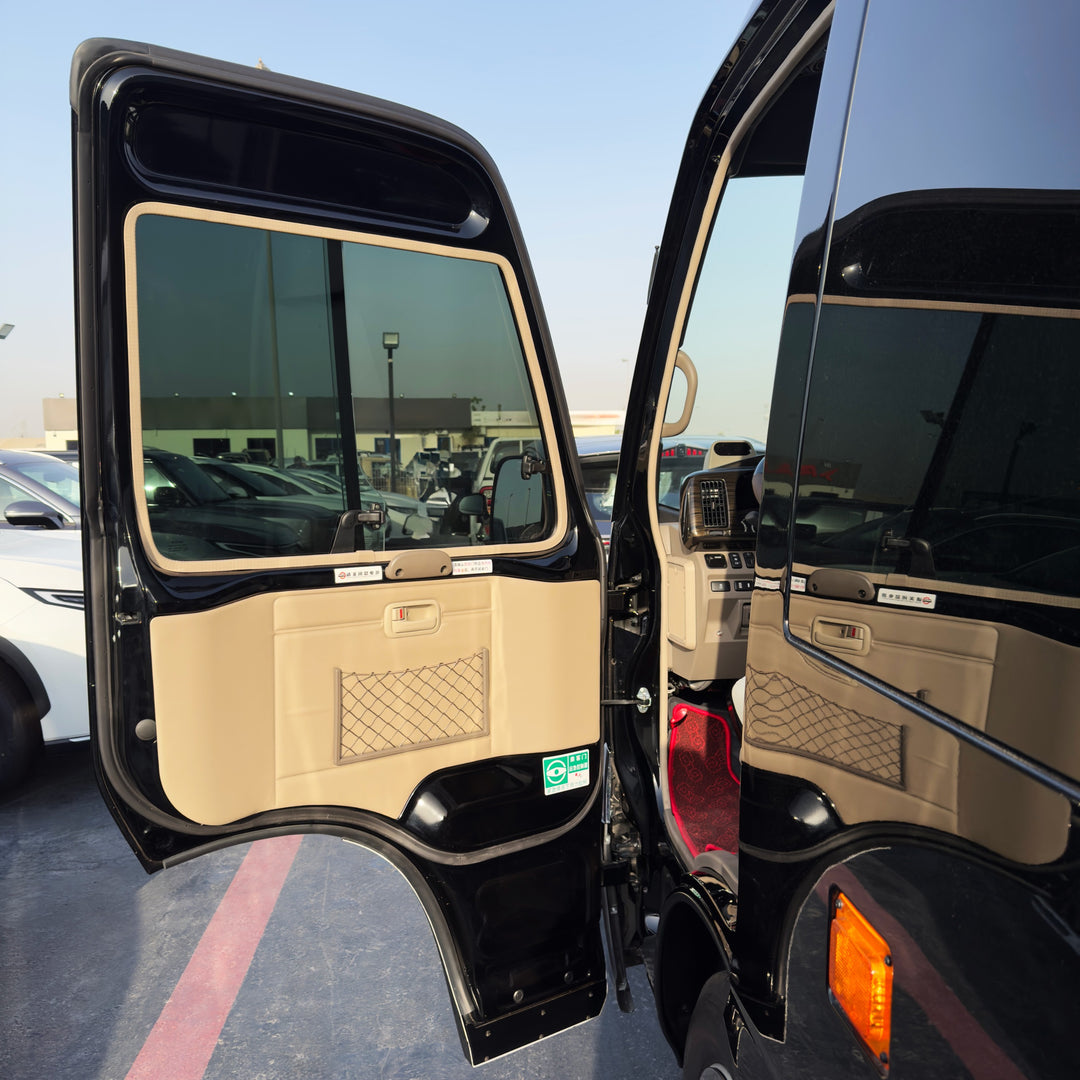 Coaster VIP 12 STR 4.2 DSL M/T 2025