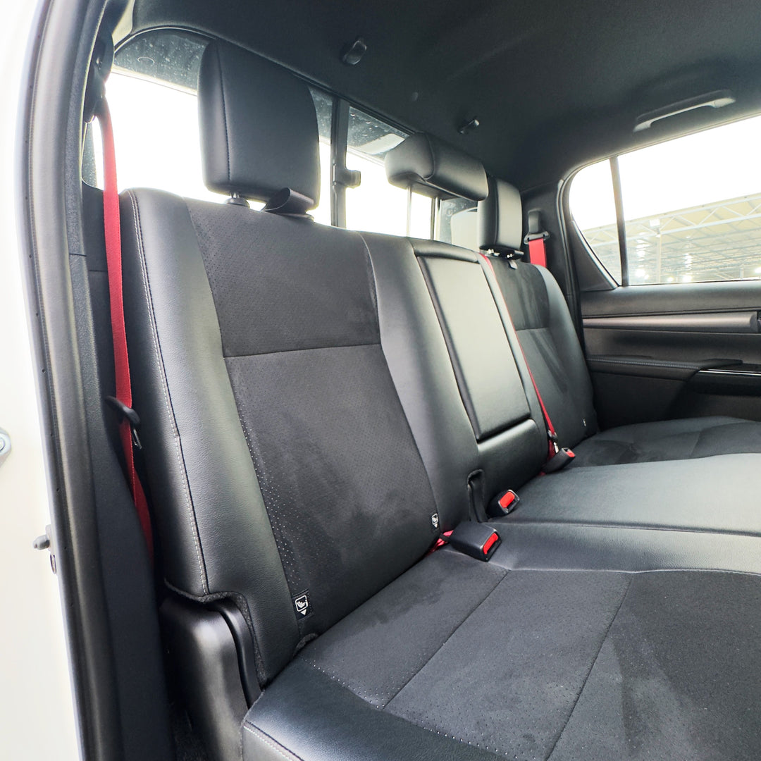 TOYOTA HILUX GR SPORT 2.8 DSL A/T 2024