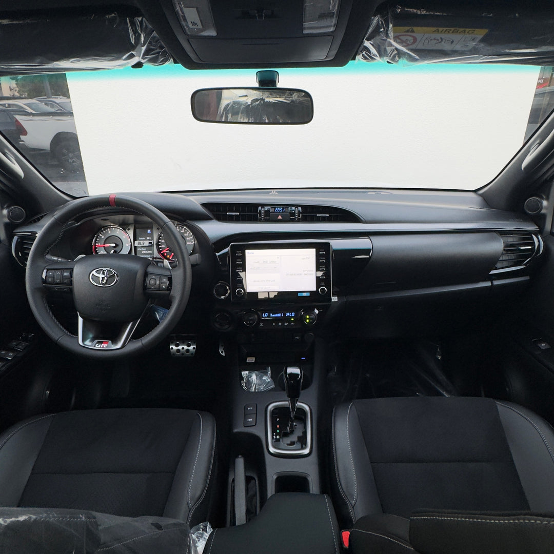 TOYOTA HILUX GR SPORT 2.8 DSL A/T 2024
