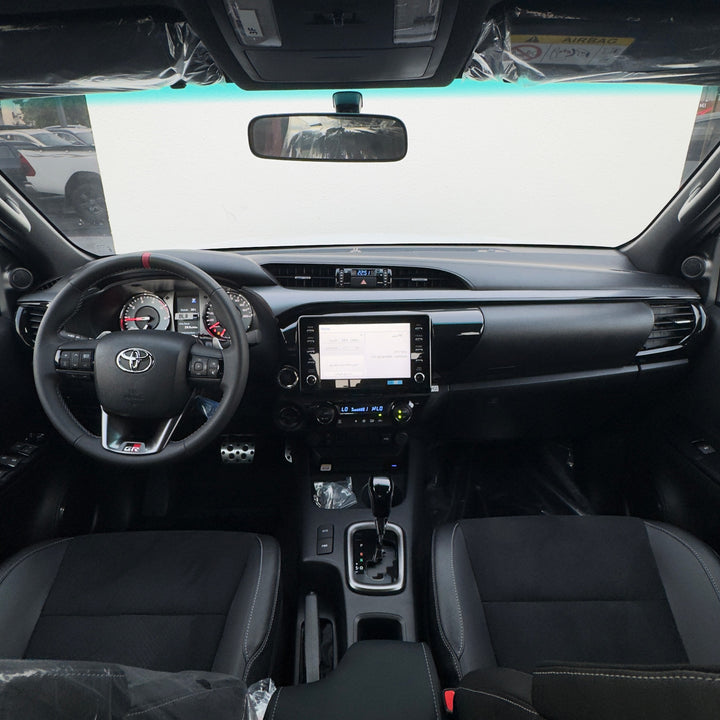 TOYOTA HILUX GR SPORT 2.8 DSL A/T 2024