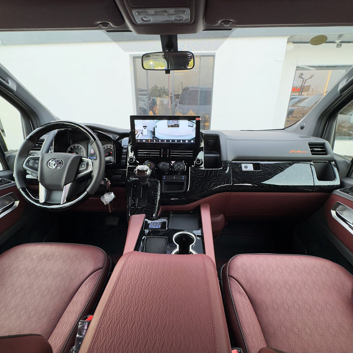 TOYOTA HIACE VIP 3.5 PTR A/T 2025