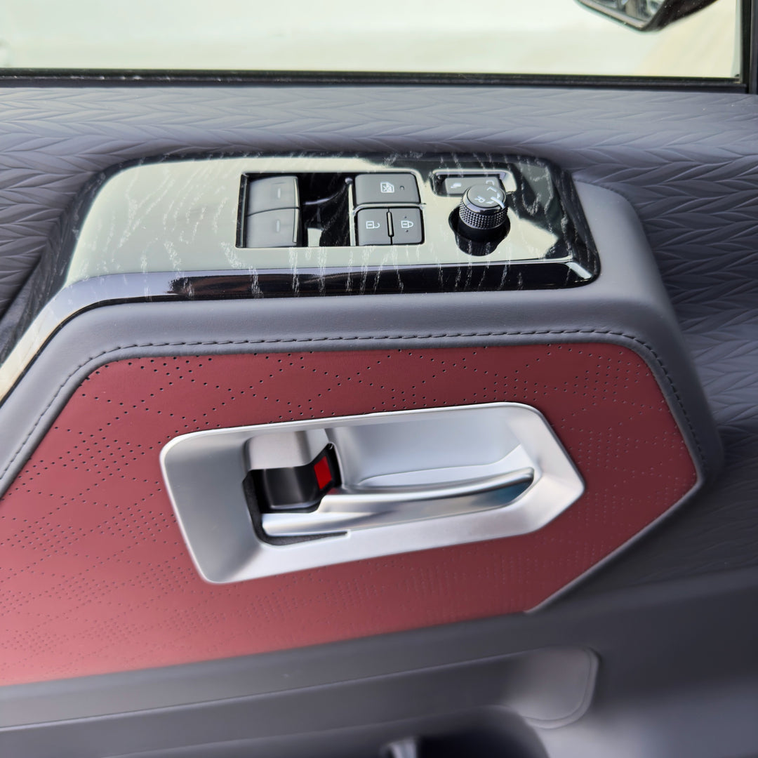 TOYOTA HIACE VIP 3.5 PTR A/T 2025