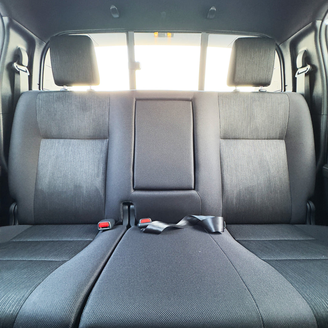 TOYOTA HILUX ADVENTURE 4.0L A/T PTR 2025