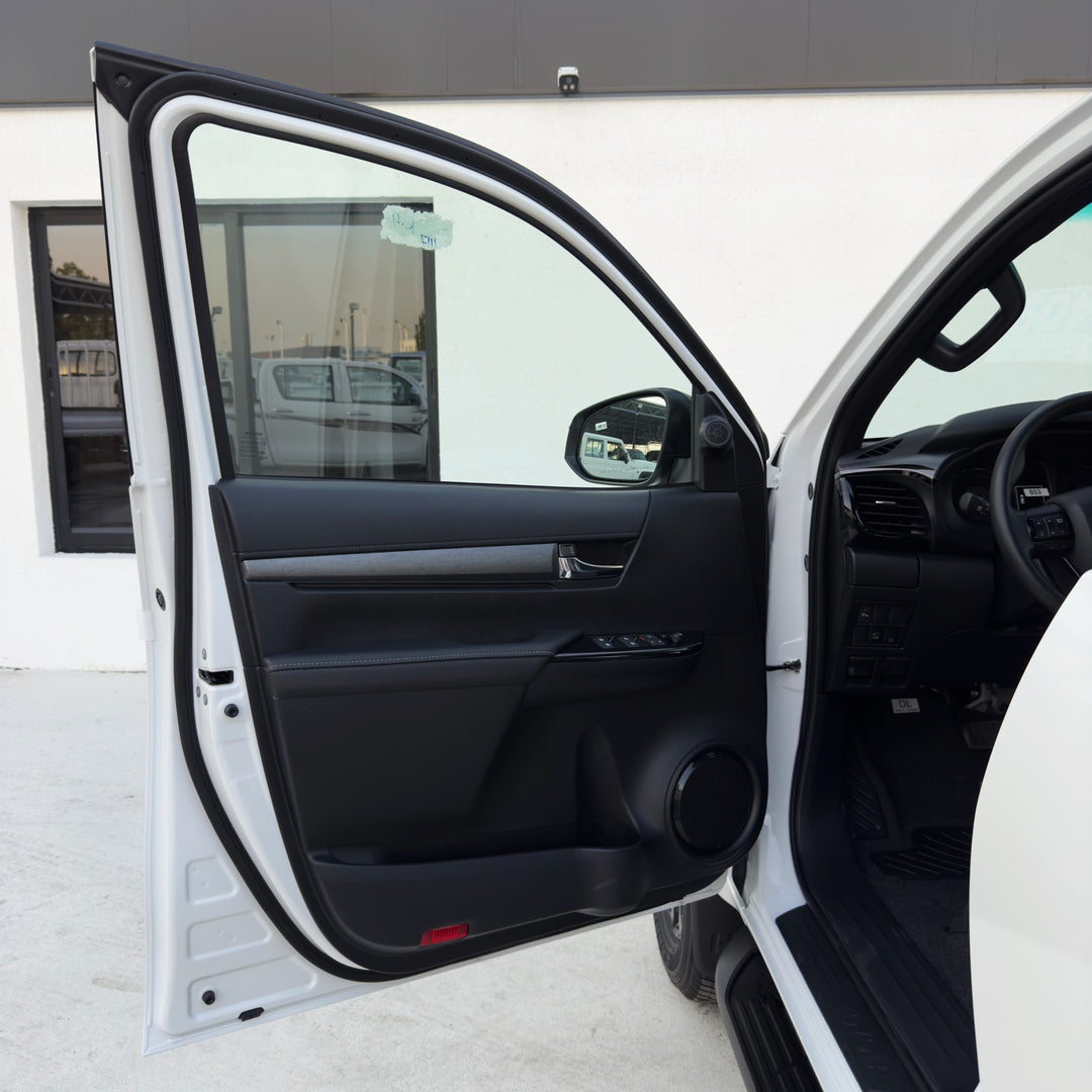 TOYOTA HILUX ADVENTURE 4.0L A/T PTR 2025