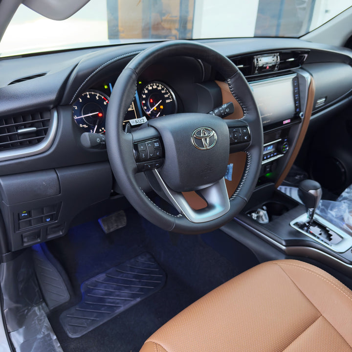 TOYOTA FORTUNER V6 4.0L PTR 2024