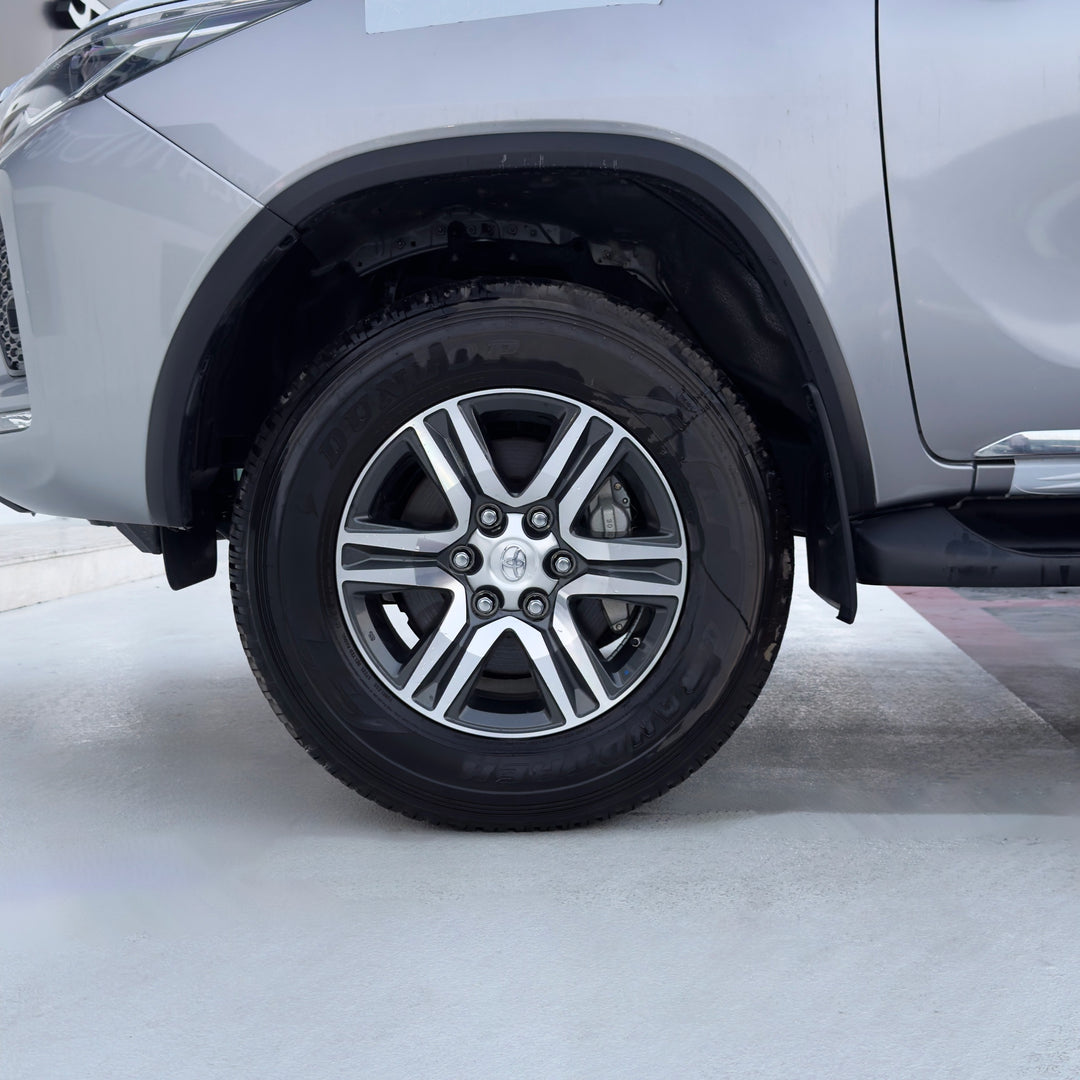 TOYOTA FORTUNER V6 4.0L PTR 2024