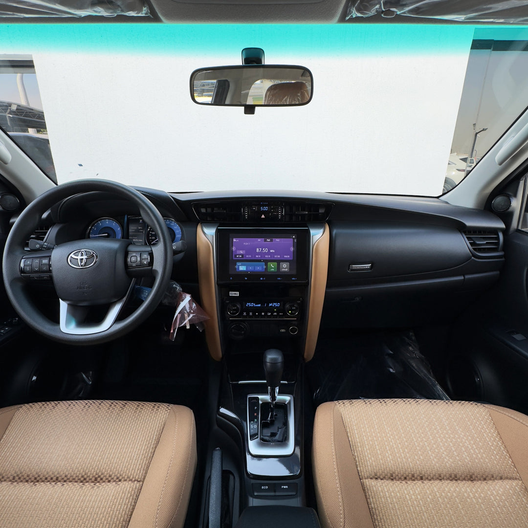 TOYOTA FORTUNER 2.7L A/T PTR E1 2025
