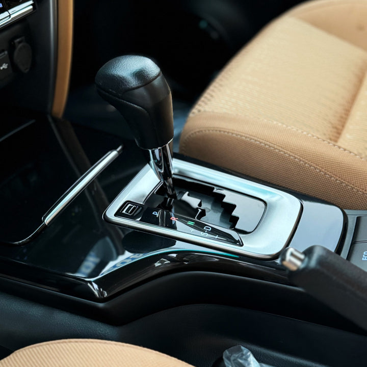 TOYOTA FORTUNER 2.7L A/T PTR E1 2025