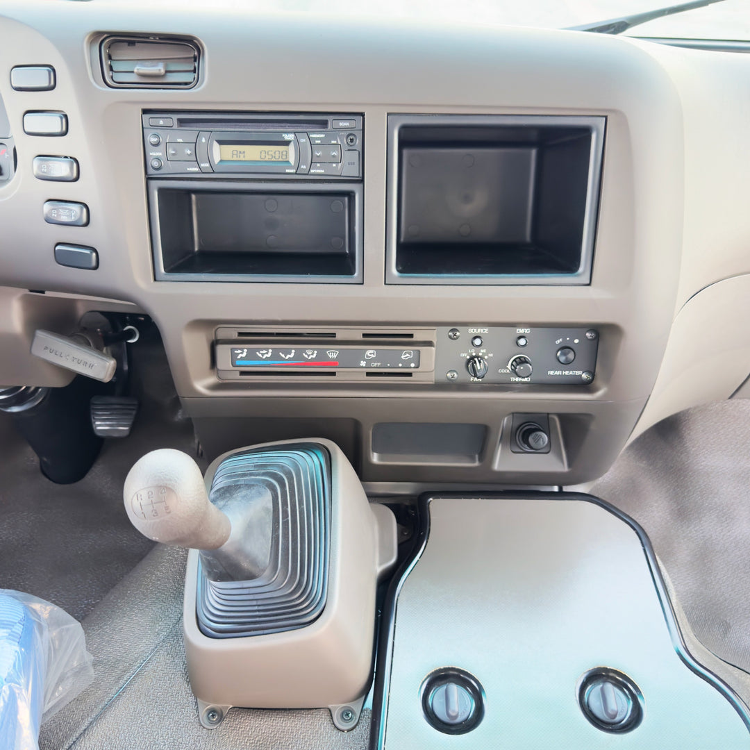 MITSUBISHI ROSA BUS 30STR 4.2L M/T DSL 2024