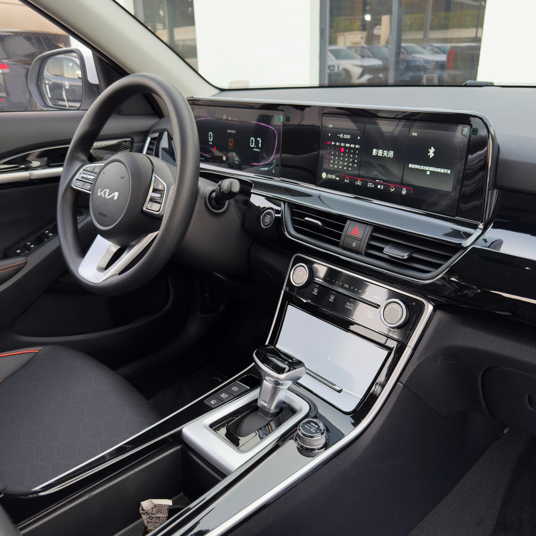 KIA SELTOS 1.5 PTR AT 2025