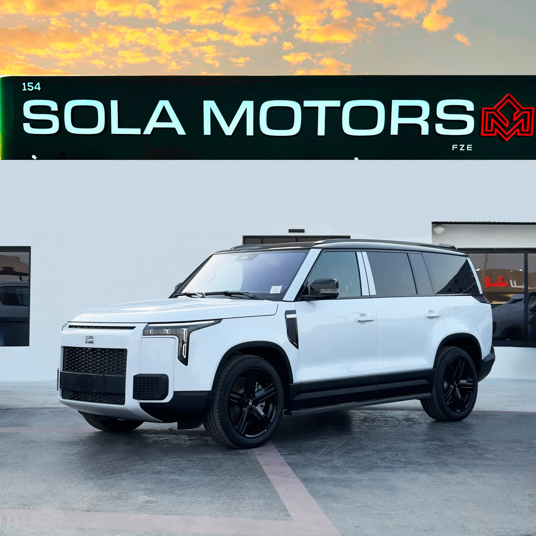 ROX 01 VIP 6 SEATS FLAGSHIP 1.5 HEV 2025