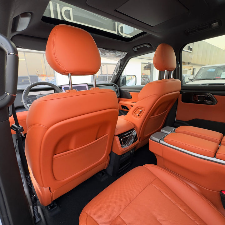 ROX 01 VIP 6 SEATS FLAGSHIP 1.5 HEV 2025