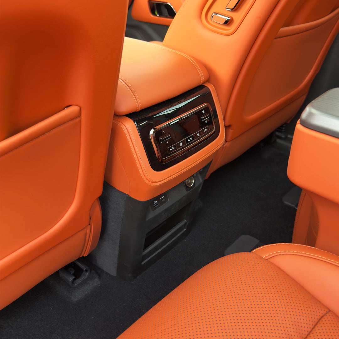 ROX 01 VIP 6 SEATS FLAGSHIP 1.5 HEV 2025