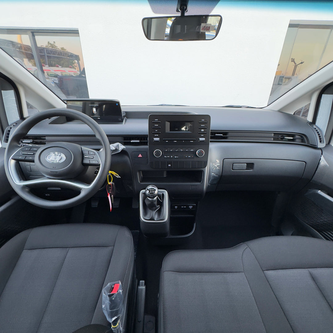 HUYANDAI STARIA BUS 11 STR DSL M/T 2025