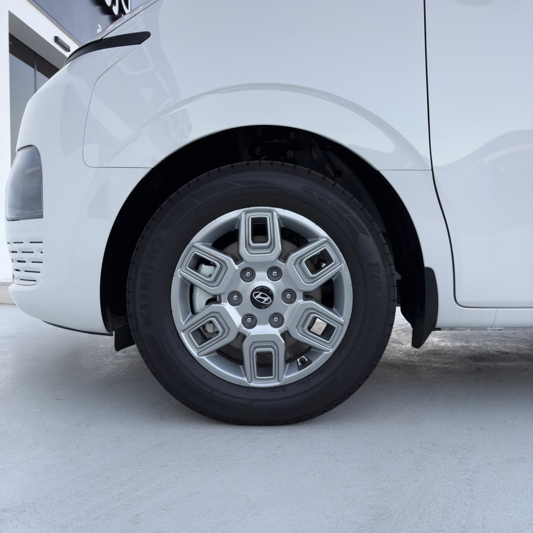 HUYANDAI STARIA BUS 11 STR DSL M/T 2025