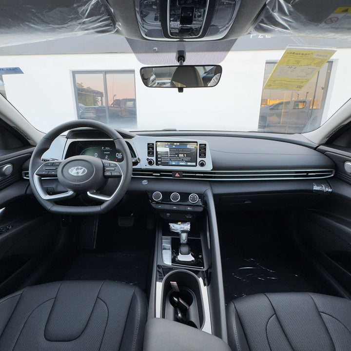 HYUNDAI ELANTRA 1.5L 2025