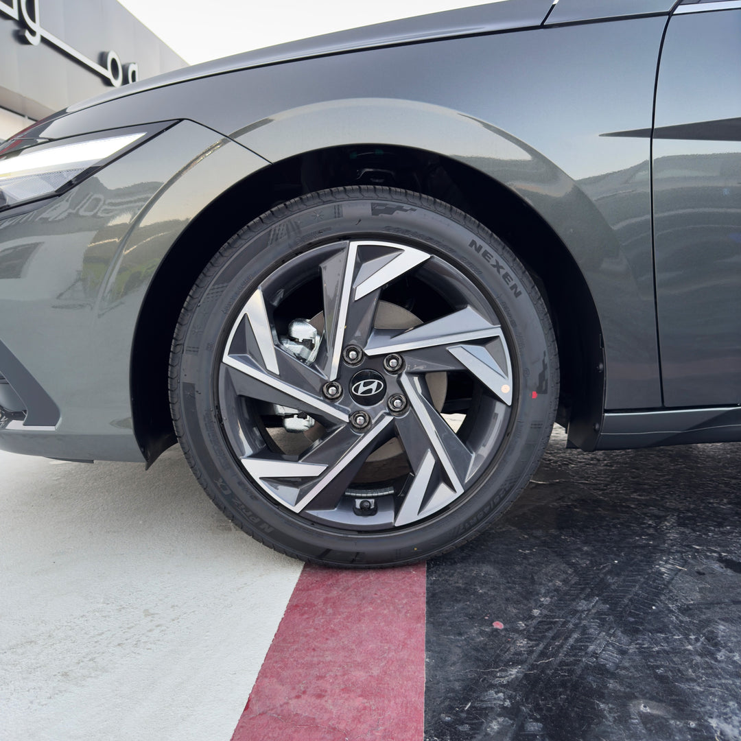 HYUNDAI ELANTRA 1.5L 2025