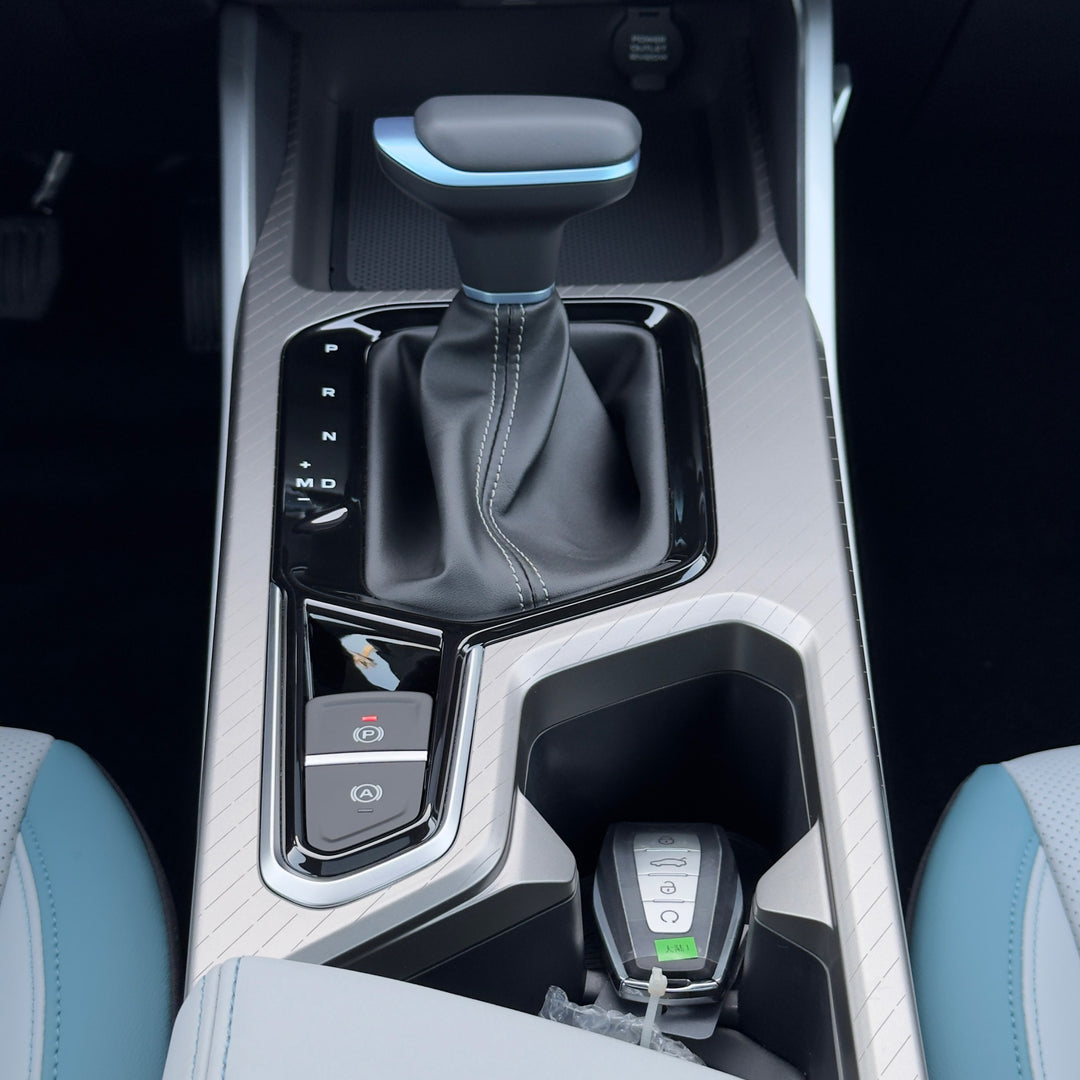 GEELY EMGRAND 1.5 PTR AT 2025