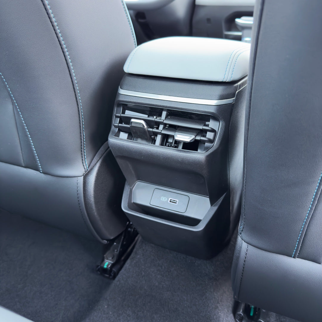 GEELY EMGRAND 1.5 PTR AT 2025