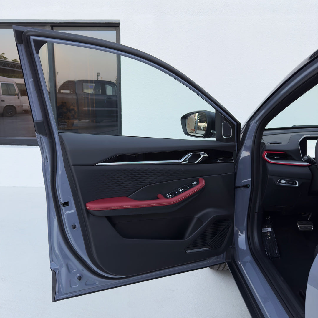 Geely coolray 1.5 PTR A/T 2025