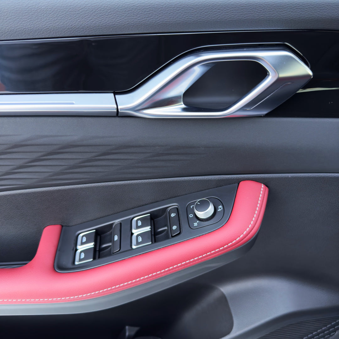 Geely coolray 1.5 PTR A/T 2025