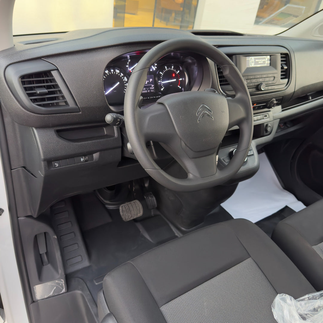 CITROËN JUMPY CARGO VAN 2.0T HDI GCC 2024