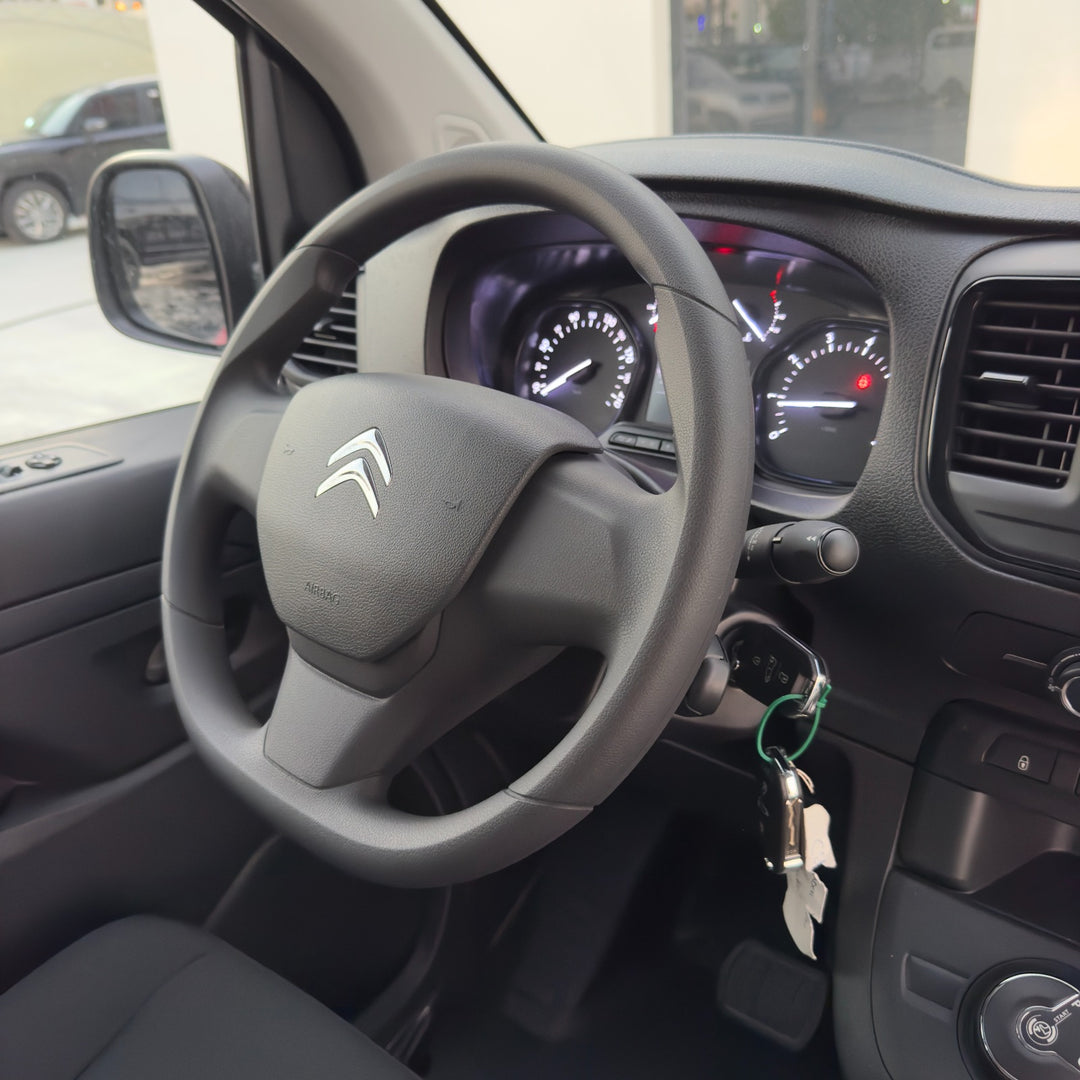 CITROËN JUMPY CARGO VAN 2.0T HDI GCC 2024